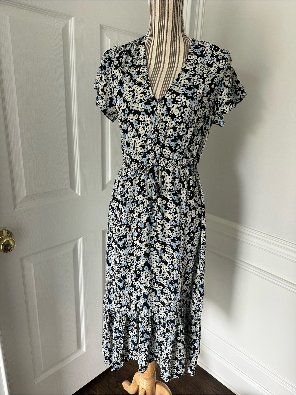 RAILS Midnight Meadow Floral Button Front Midi Dress S